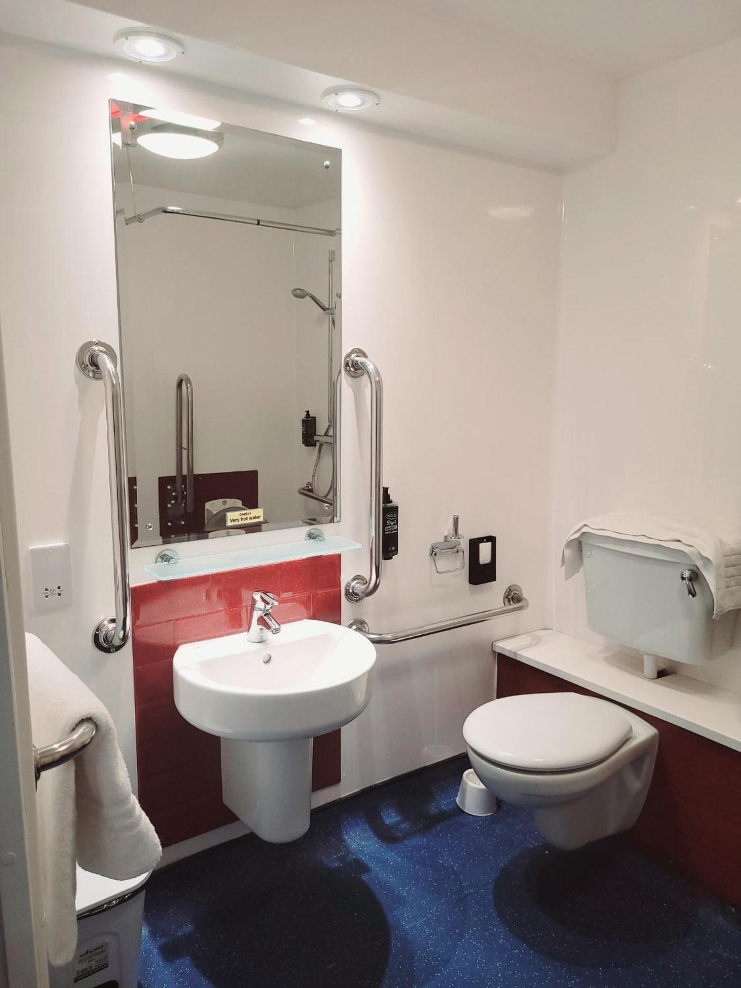 Ibis Budget Lancaster Centre Esterno foto
